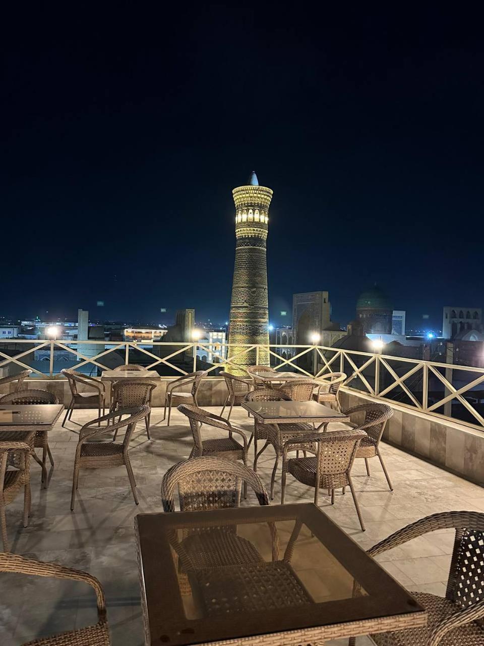 Poyi Kalon Teracce Hotel حلال Bukhara Esterno foto