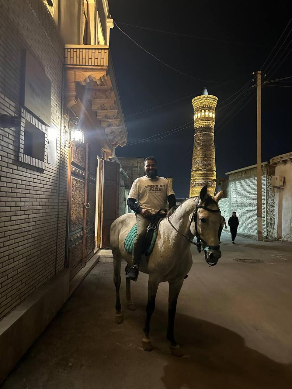 Poyi Kalon Teracce Hotel حلال Bukhara Esterno foto