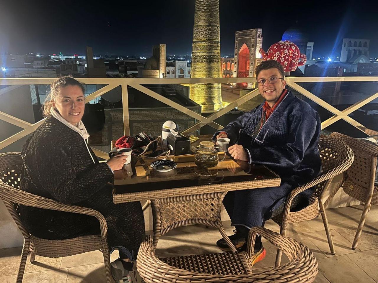 Poyi Kalon Teracce Hotel حلال Bukhara Esterno foto