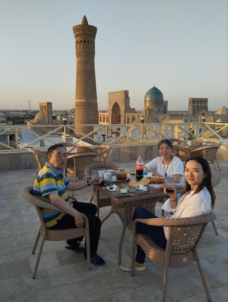Poyi Kalon Teracce Hotel حلال Bukhara Esterno foto