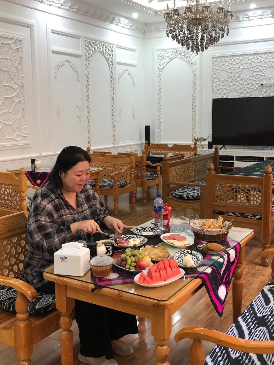 Poyi Kalon Teracce Hotel حلال Bukhara Esterno foto